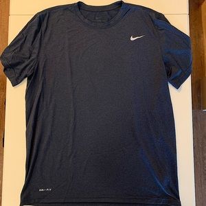 The Nike Tee Dri Fit Large Navy